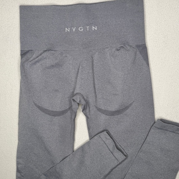 NVGTN Grey Mid Rise Contour Seamless Leggings - Picture 5 of 13